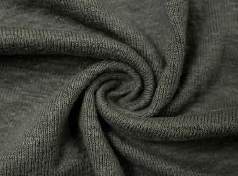 Explorarea versatilității și eleganței țesăturii din panglică de in în moda și designul modern